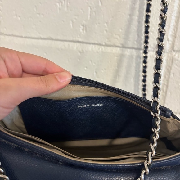 Chanel caviar leather navy blue half moon wallet on chain bag - Picture 15 of 16